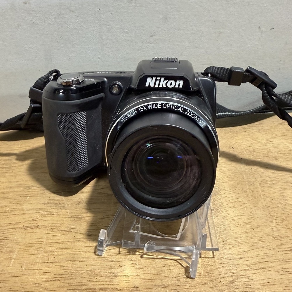 Nikon Coolpix L110 12.1MP Digital Camera 15x Optical Zoom Tested Y2K 2000s CB